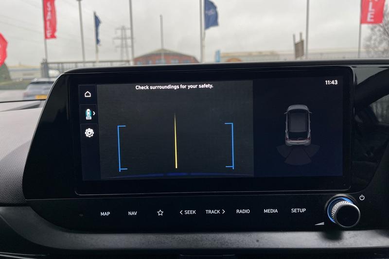 Used Hyundai i20 2023 for sale - 77326969: Photo 32