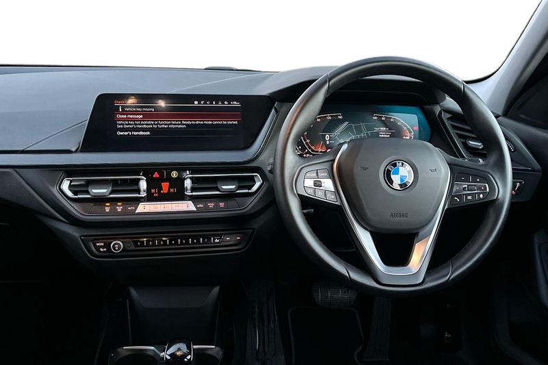 Used BMW 1 Series 2022 for sale - 76730110: Photo 11