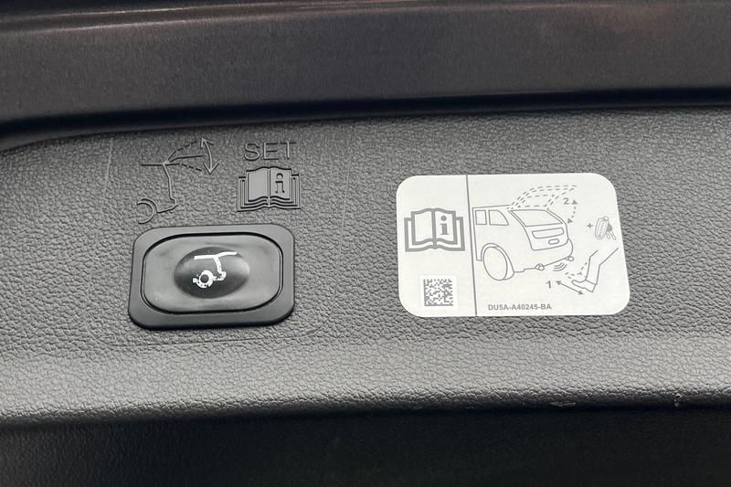 Used Ford Kuga 2019 for sale - 76568531: Photo 38