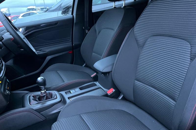 Used Ford Focus 2025 for sale - 77048080: Photo 19