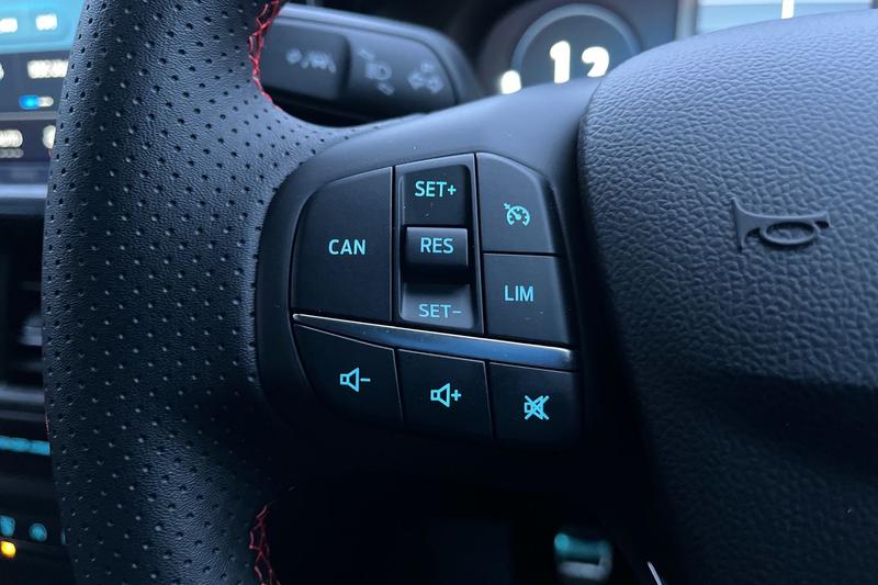 Used Ford Focus 2025 for sale - 77048080: Photo 27