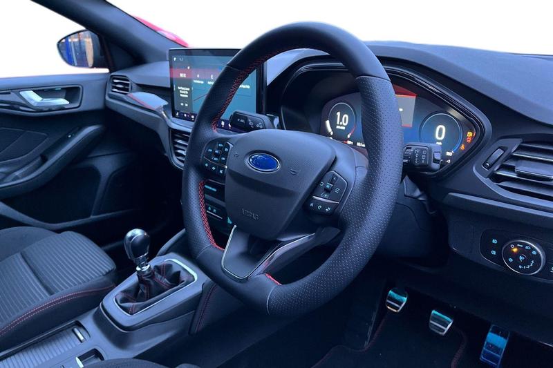 Used Ford Focus 2025 for sale - 77048080: Photo 9