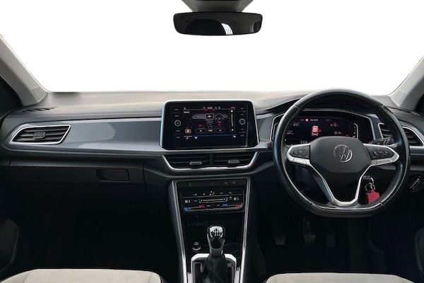Used Volkswagen T-Roc 2022 for sale - 76338323: Photo 10