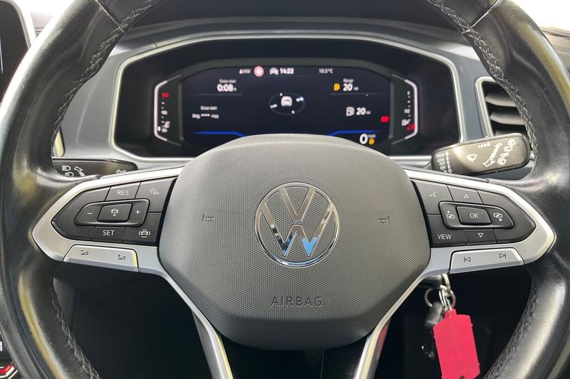 Used Volkswagen T-Roc 2022 for sale - 76338323: Photo 12