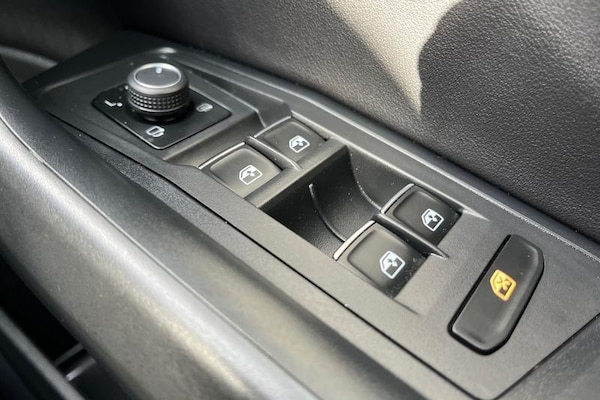 Used Volkswagen T-Roc 2022 for sale - 76338323: Photo 16