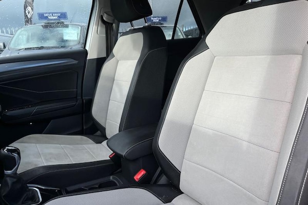 Used Volkswagen T-Roc 2022 for sale - 76338323: Photo 19