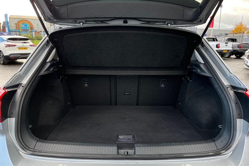 Used Volkswagen T-Roc 2022 for sale - 76338323: Photo 21