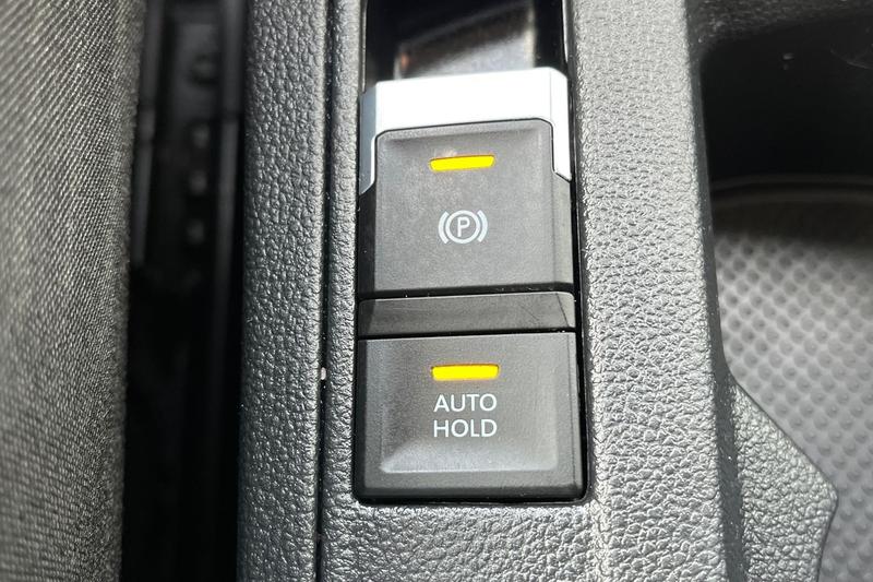 Used Volkswagen T-Roc 2022 for sale - 76338323: Photo 26