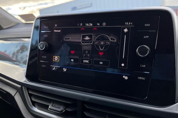 Used Volkswagen T-Roc 2022 for sale - 76338323: Photo 34