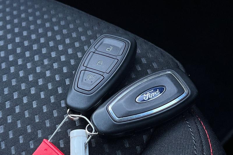 Used Ford Focus 2023 for sale - 76797061: Photo 40