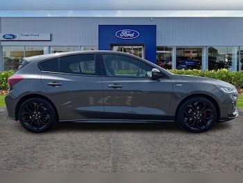 Used Ford Focus 2023 for sale - 79000683: Photo