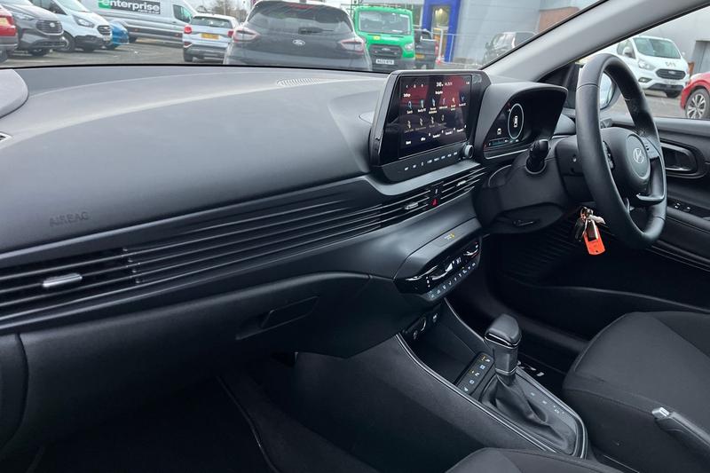 Used Hyundai i20 2024 for sale - 76660098: Photo 18