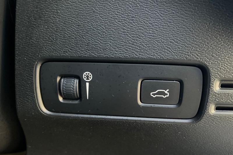 Used Volvo XC40 2020 for sale - 78077718: Photo 39