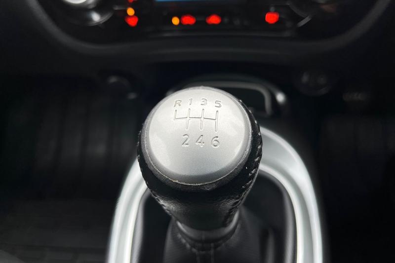 Used Nissan Juke 2016 for sale - 77848749: Photo 34