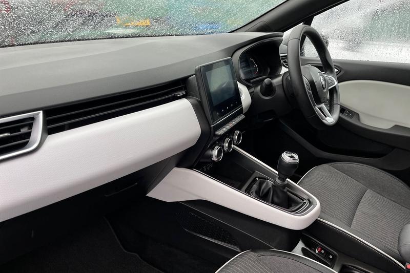 Used Renault Clio 2023 for sale - 77763741: Photo 18