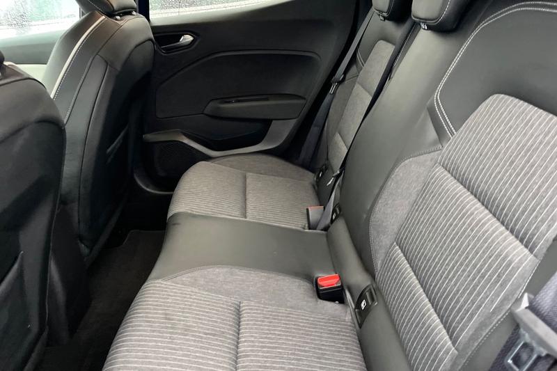 Used Renault Clio 2023 for sale - 77763741: Photo 20