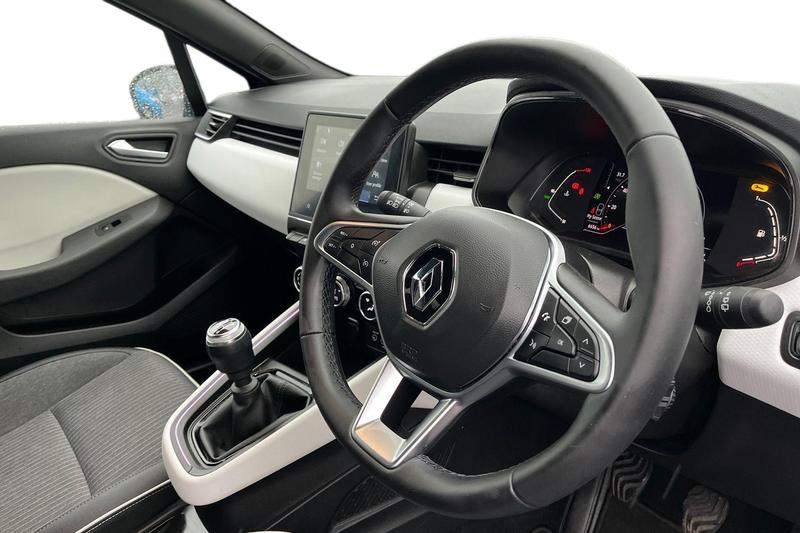 Used Renault Clio 2023 for sale - 77763741: Photo 9