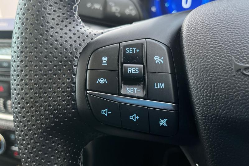 Used Ford Puma 2024 for sale - 76826072: Photo 25