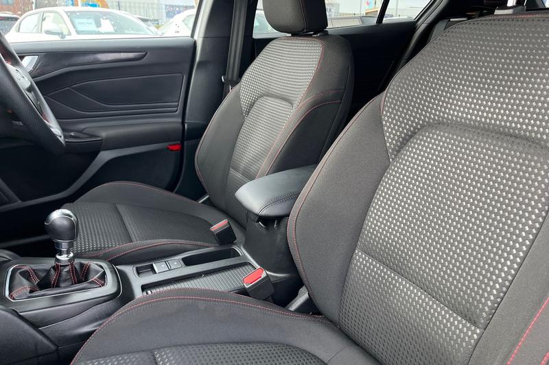 Used Ford Focus for sale - 78109463: Photo 19