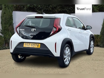 Used Toyota Aygo X 2023 for sale - 79305256: Photo