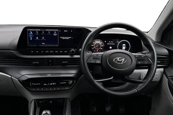 Used Hyundai i20 2022 for sale - 76234899: Photo 11