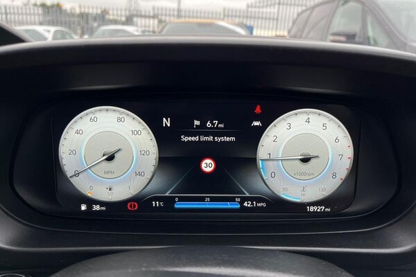 Used Hyundai i20 2022 for sale - 76234899: Photo 39