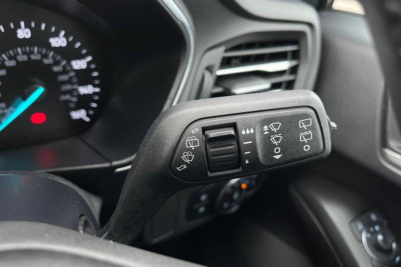 Used Ford Focus 2023 for sale - 76234733: Photo 15