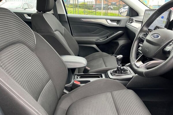 Used Ford Focus 2023 for sale - 76234733: Photo 17