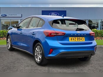 Used Ford Focus 2023 for sale - 76234733: Photo 2