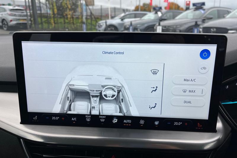 Used Ford Focus 2023 for sale - 76234733: Photo 32