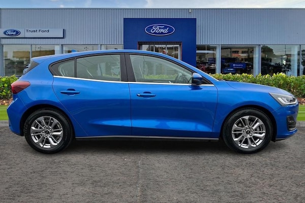 Used Ford Focus 2023 for sale - 76234733: Photo 3
