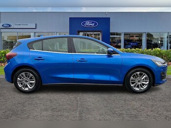 Used Ford Focus 2023 for sale - 76234733: Photo 3