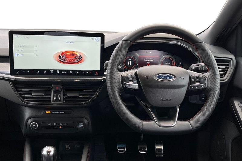 Used Ford Focus 2023 for sale - 77354370: Photo 11