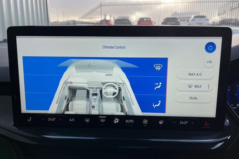 Used Ford Focus 2023 for sale - 77354370: Photo 30