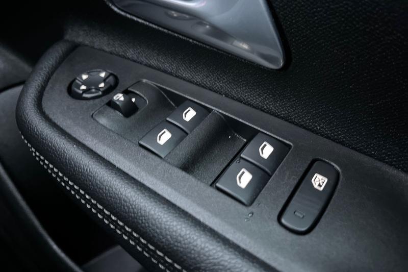 Used Vauxhall Mokka Electric 2022 for sale - 77254373: Photo 16