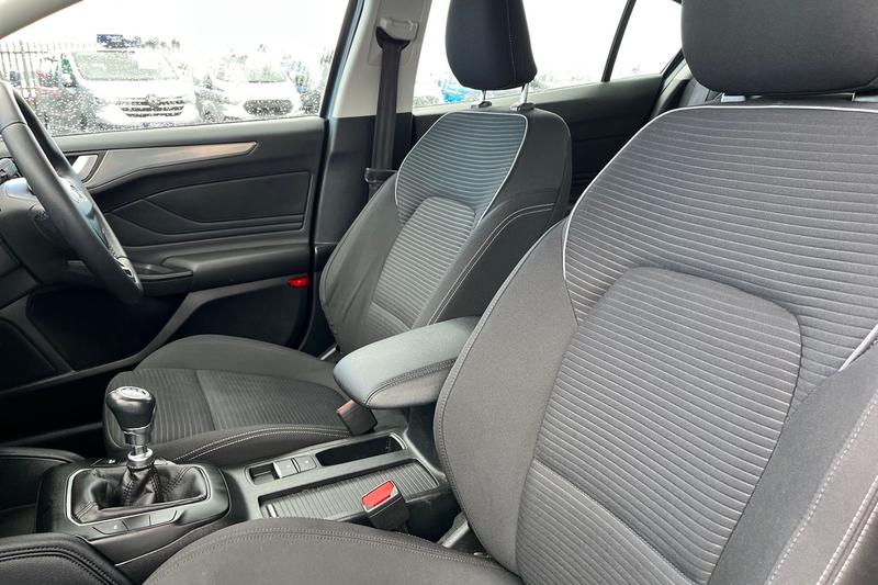 Used Ford Focus 2019 for sale - 78015357: Photo 19