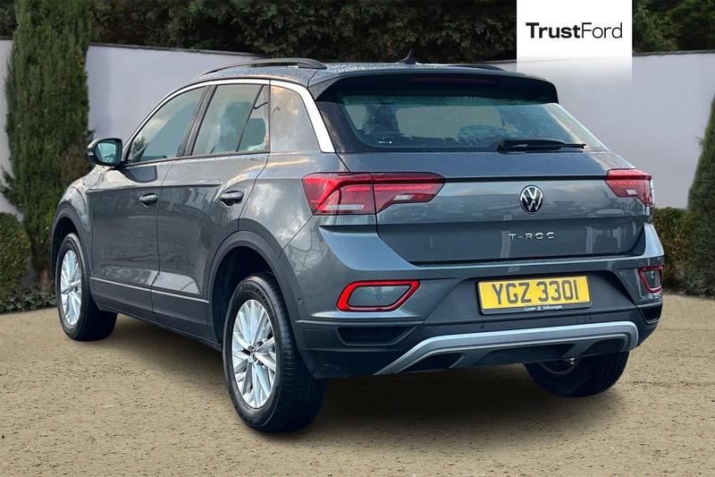 Used Volkswagen T-Roc 2022 for sale - 76866918: Photo 2