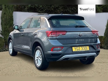 Used Volkswagen T-Roc 2022 for sale - 76866918: Photo