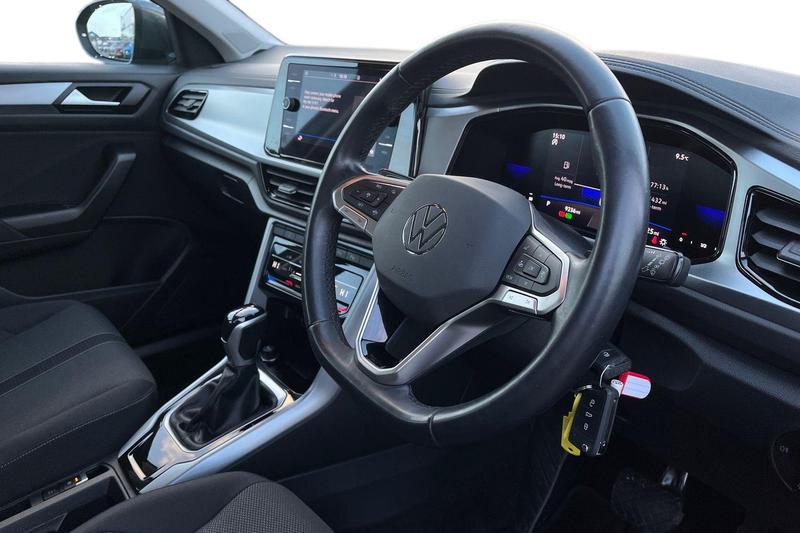 Used Volkswagen T-Roc 2022 for sale - 76866918: Photo 9