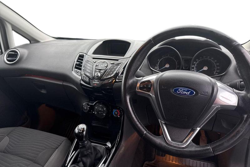Used Ford Fiesta 2016 for sale - 76568523: Photo 11