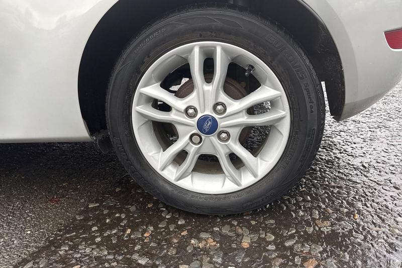 Used Ford Fiesta 2016 for sale - 76568523: Photo 8