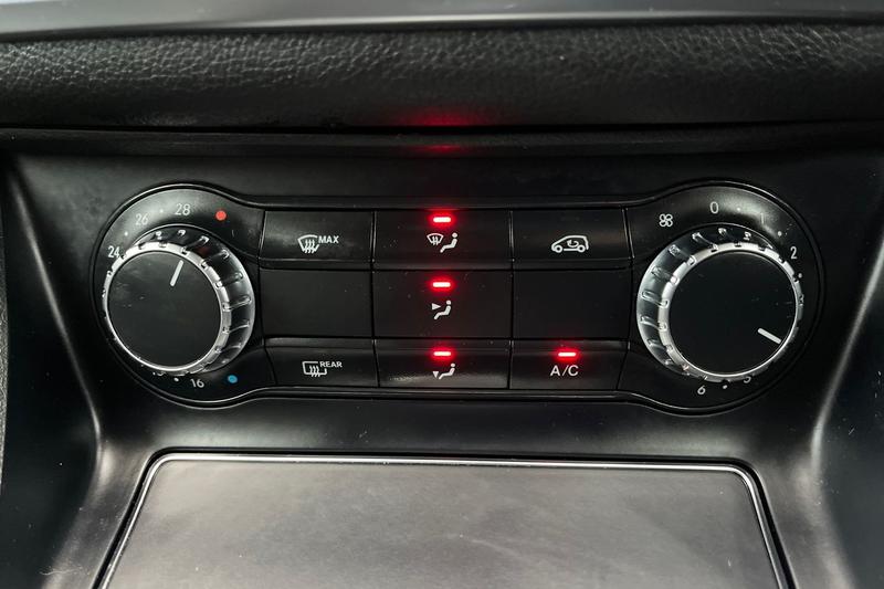 Used Mercedes-Benz GLA 2018 for sale - 77659781: Photo 31