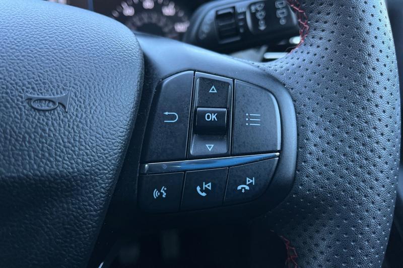 Used Ford Focus 2023 for sale - 76960848: Photo 33