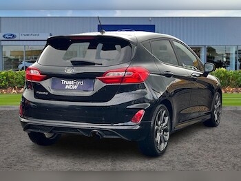 Used Ford Fiesta 2018 for sale - 78805080: Photo