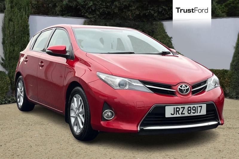 Used Toyota Auris 2015 for sale - 76782307: Photo 1