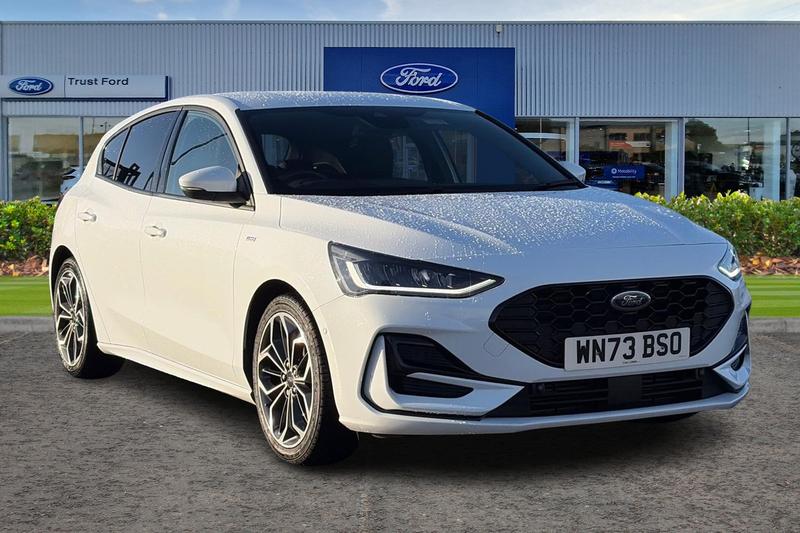 Used Ford Focus 2023 for sale - 76641072: Photo 1