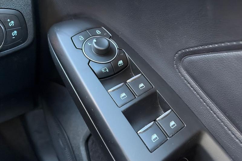 Used Ford Focus 2023 for sale - 76641072: Photo 16