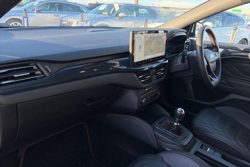 Used Ford Focus 2023 for sale - 76641072: Photo 18