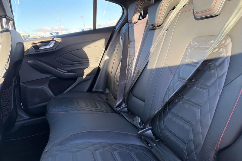 Used Ford Focus 2023 for sale - 76641072: Photo 20