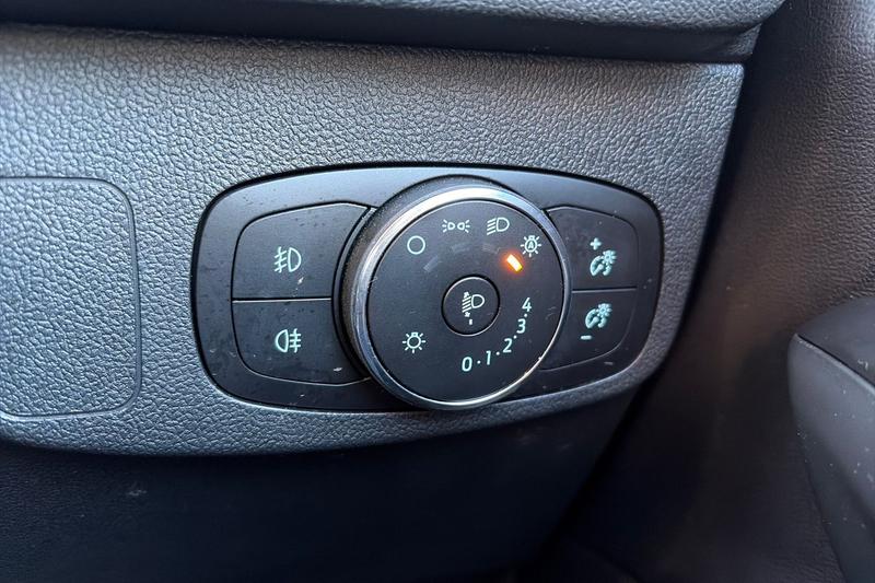 Used Ford Focus 2023 for sale - 76641072: Photo 24